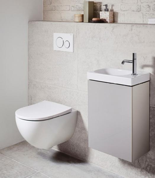 Geberit Acanto RIMfree toiletpakke inkl. s&aelig;de/soft-close, cisterne og krom/hvid betjening