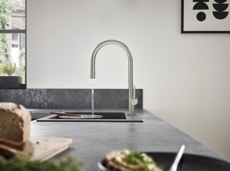 hansgrohe Talis M54 k&oslash;kkenarmatur 210 m/C-tud og udtr&aelig;k - Rustfrit st&aring;l finish