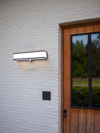Lutec Doblo L Solar udend&oslash;rs v&aelig;glampe m/solceller og sensor - Gr&aring;