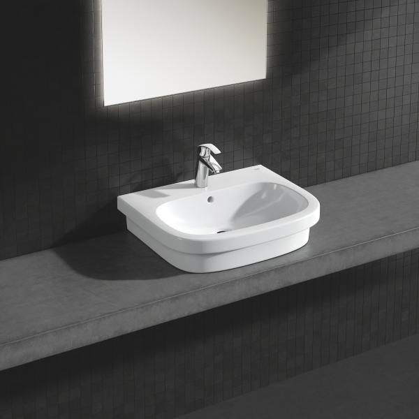 Grohe Eurosmart h&aring;ndvaskarmatur m/bundventil og h&oslash;j tud