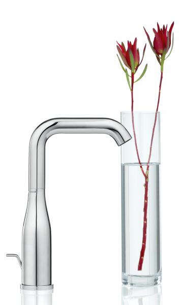 Grohe Essence New L h&aring;ndvaskarmatur m/bundventil og svingtud - Poleret cool sunrise