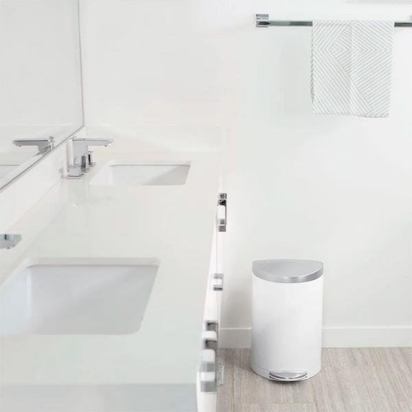 Simplehuman halvrund toiletspand 10L - Hvid/st&aring;l
